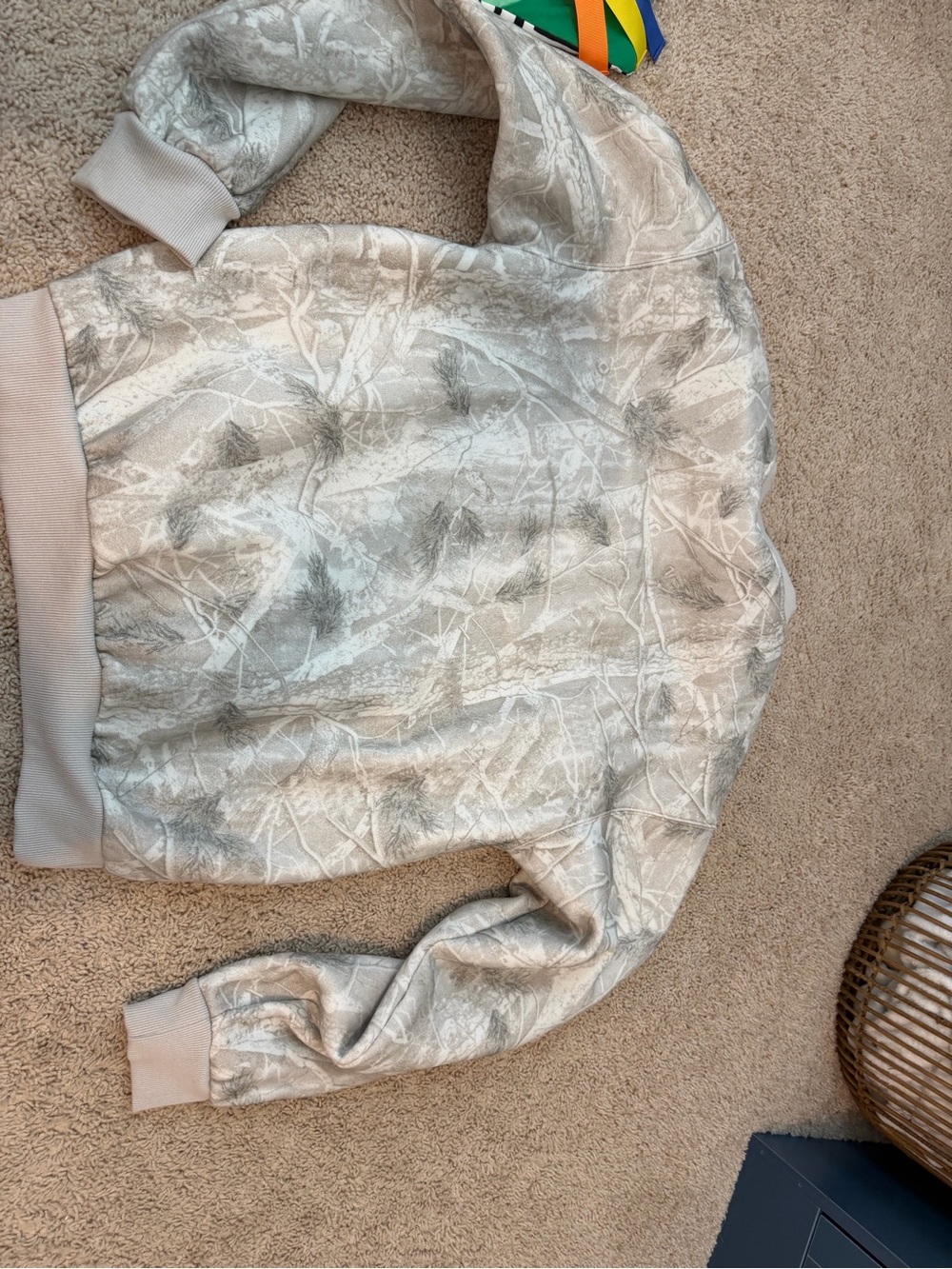 Comfrt SilverBirch Camo Sweatshirt - Picture 4 of 7